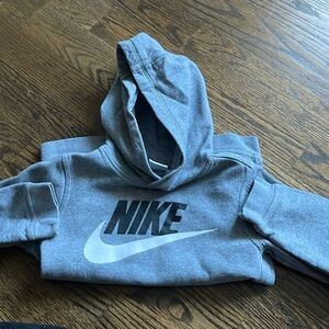Boys Youth Nike Hoodie *Fits Small*